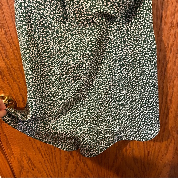 Puff Sleeve Wrap Style Romper - Picture 3 of 5